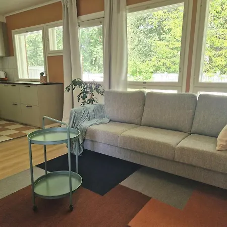 Cozy Two-room With A Sauna And A Private Yard - Free Parking