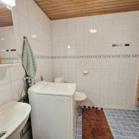 Cozy Two-room With A Sauna And A Private Yard - Free Parking * Oulu