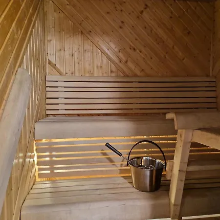 Cozy Two-room With A Sauna And A Private Yard - Free Parking Oulu